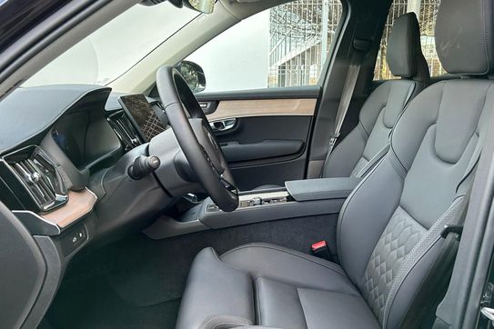 Volvo XC90 T8 AWD Plug-In Hybrid Plus Bright 7os