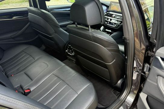 BMW Seria 5 540i M Sport