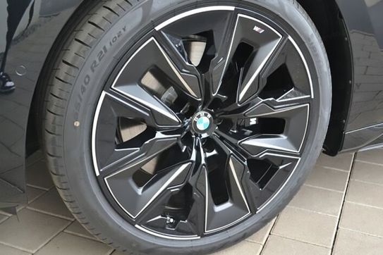 BMW Seria 7 740d xDrive M Sport