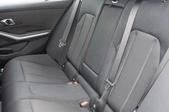 BMW Seria 3 Touring 318i
