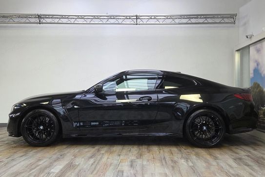 BMW Seria 4 M4 Competition M xDrive