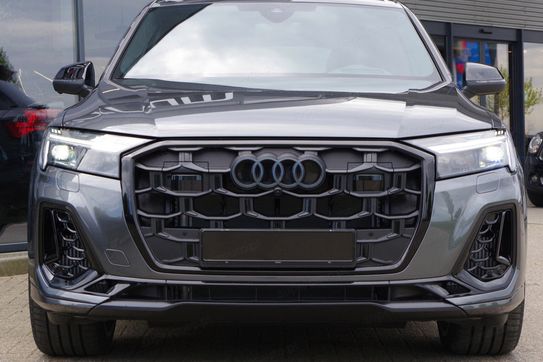 Audi Q7 TFSI e quattro S Line