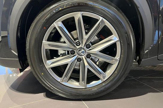 Lexus LBX Elegant 1.5 Hybrid