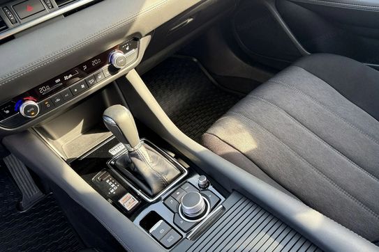 Mazda 6 2.0 Center-Line