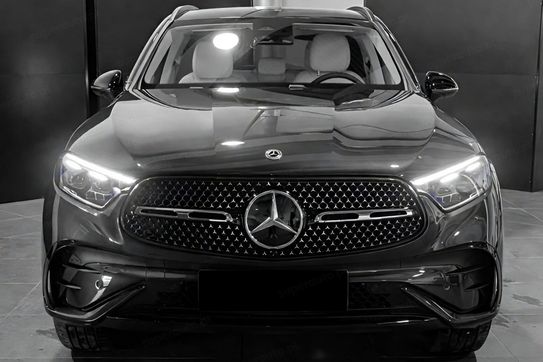 Mercedes GLC 200 4-Matic AMG Line