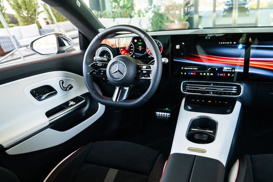 Mercedes CLA 200 AMG Line