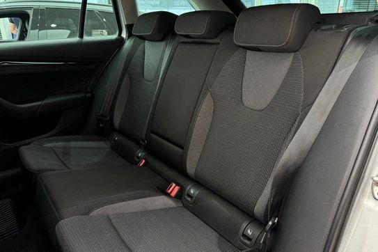 Skoda Octavia 2.0 TDI Ambition DSG