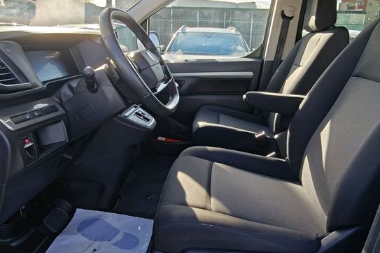 Peugeot Traveller Kombi L2H1