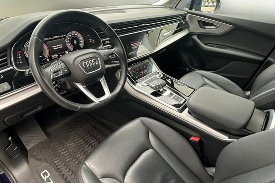 Audi Q7 50 TDI quattro S Line