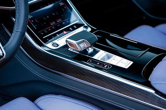 Audi A8 S8 TFSI quattro