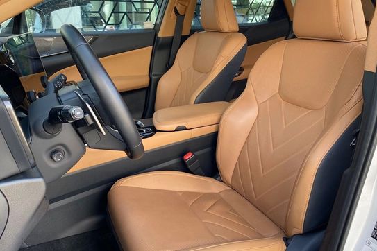 Lexus NX 350h Omotenashi AWD