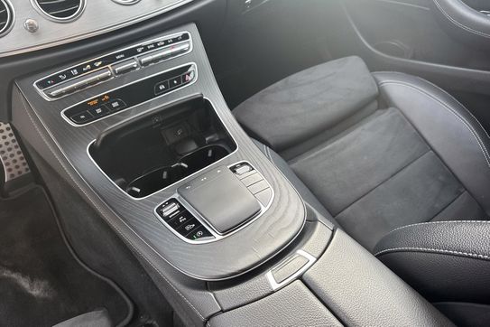 Mercedes E Klasa 220 d 4-Matic AMG
