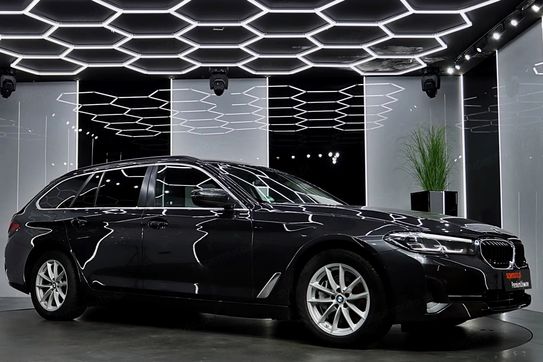 BMW Seria 5 530d Luxury Line aut