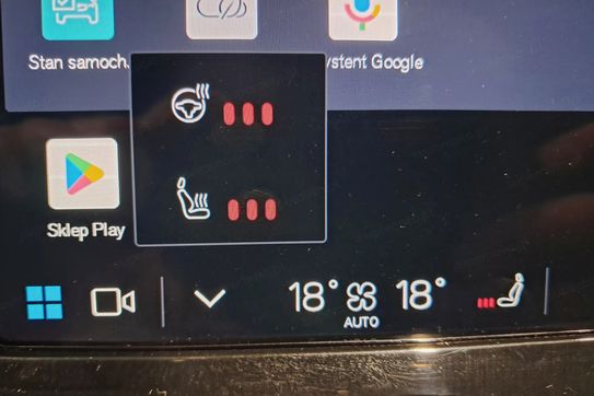 Volvo XC60 B5 B AWD Plus Dark