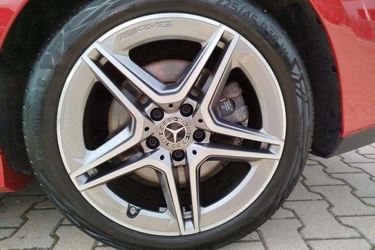 Mercedes CLA Shooting Brake 220 d 4MATIC AMG Line