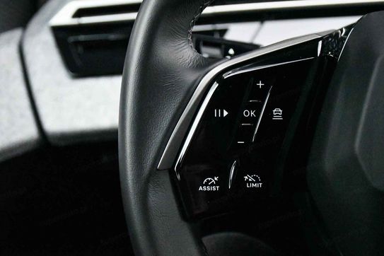 Peugeot 3008 Allure e-DCS 1.2 mHEV