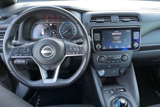 Nissan Leaf Acenta 40 kWh AT
