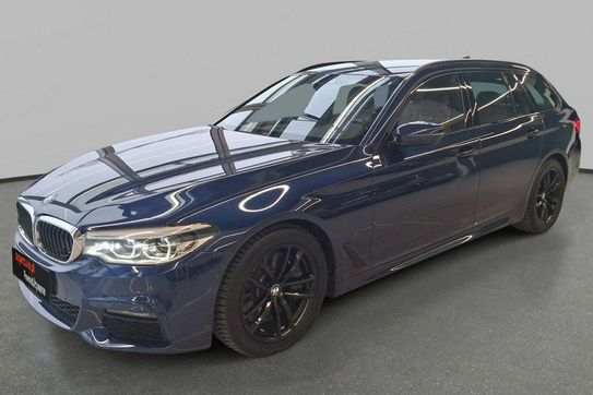 BMW Seria 5 Touring 540d xDrive M Sport