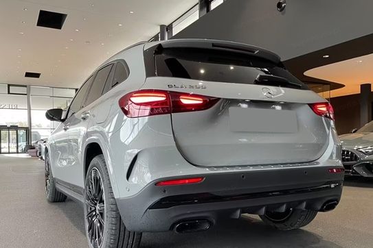 Mercedes GLA 200 AMG Line