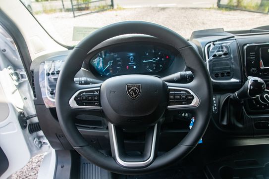 Peugeot Boxer Heavy L3H2 Zabudowa Brygadowa AT8