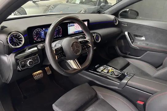 Mercedes Klasa A 200 d AMG Line