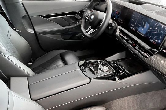 BMW Seria 5 520d xDrive mHEV M Sport aut