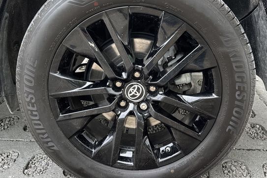 Toyota RAV4 Selection 2.5 Hybrid