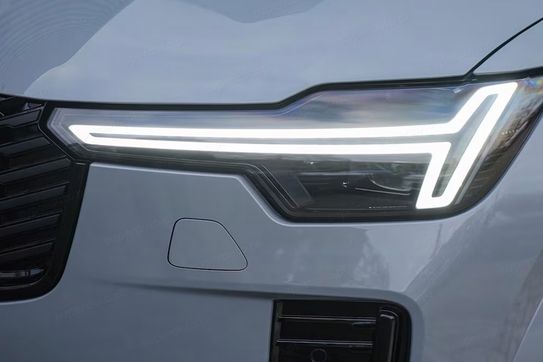 Volvo XC90 B5 B AWD Ultra Black Edition