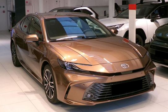 Toyota Camry Prestige 2.5 Hybrid Dynamic Force