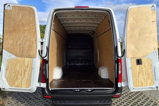 Mercedes Sprinter Long