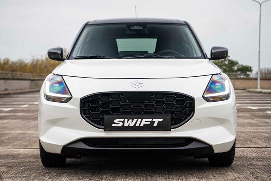 Suzuki Swift Premium Plus 1.2 Dualjet SHVS