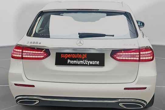 Mercedes Klasa E Estate 220 d 4MATIC Avantgarde