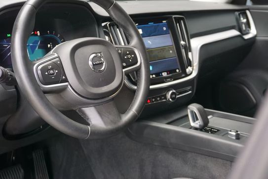 Volvo V60 B4 B Core
