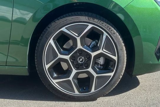 Opel Astra Ultimate  1.2 Turbo eDCT6 mHEV