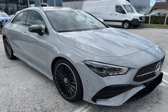Mercedes CLA 200 AMG Line