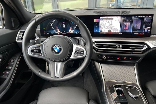 BMW Seria 3 320d xDrive Touring
