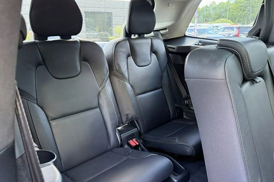 Volvo XC90 T8 Plug-In Hybrid AWD Ultimate Dark 7os