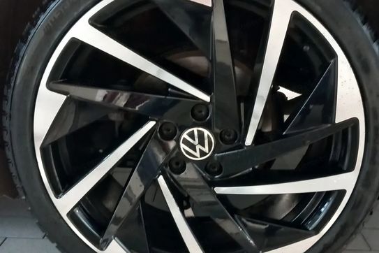 Volkswagen Arteon 2.0 TSI R-Line DSG