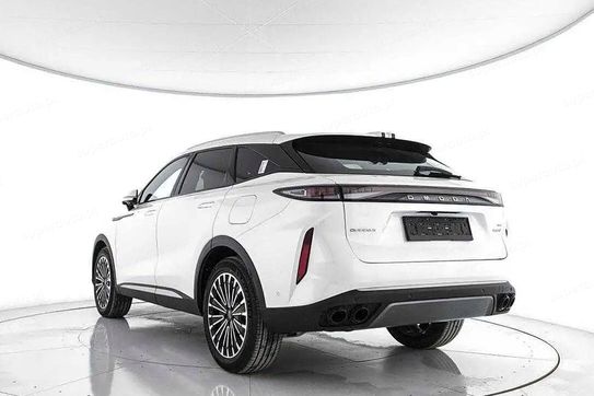 Omoda 9 1.5 Super Hybrid Exclusive AWD