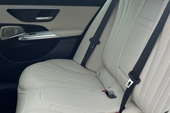 Mercedes Klasa E 220 d 4-Matic AMG