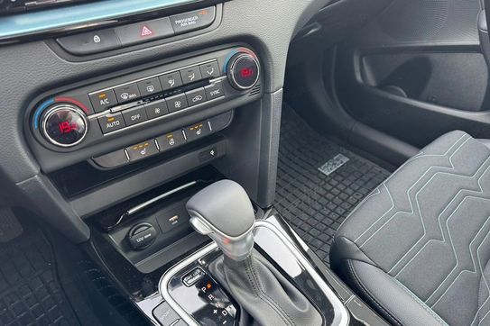 Kia XCeed 1.6 T-GDI Tribute DCT