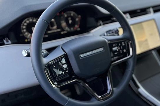 Land Rover Range Rover Evoque P160 Dynamic SE