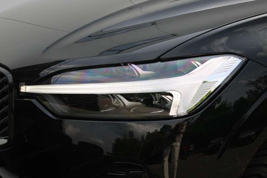 Volvo XC60 B5 AWD Plus Dark