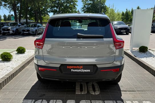Volvo XC40 B3 Plus Dark