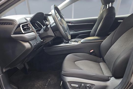 Toyota Camry 2.5 Hybrid Comfort Cvt