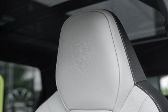 Porsche Cayenne Coupe E-Hybrid Black Edition