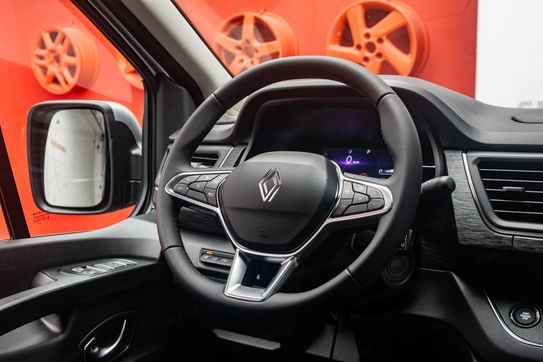 Renault Trafic L2H1 AT9