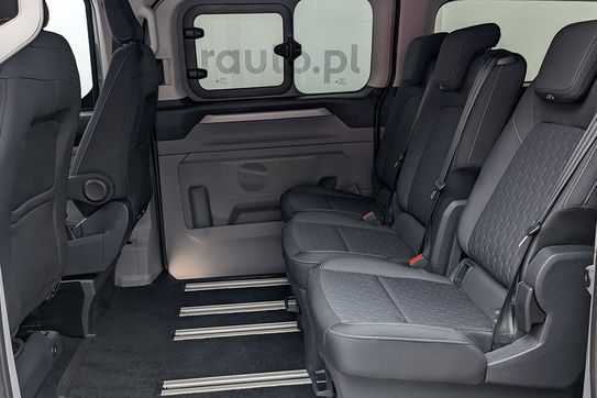 Ford Tourneo Custom L2H1 Titanium 320 A8 AWD