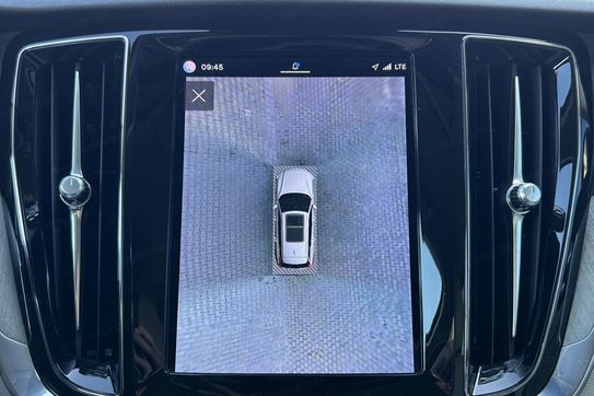 Volvo V60 B4 B Plus Dark aut