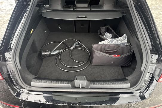 Mercedes CLA 250 e AMG Line 8G-DCT